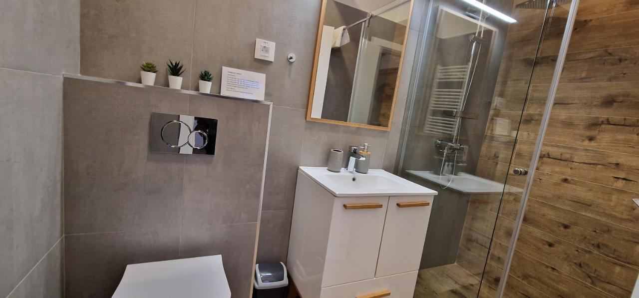 Old Town Apartments Rajiceva 3 เบลเกรด ภายนอก รูปภาพ